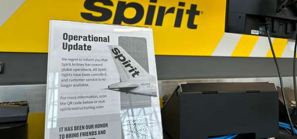 Spirit Airlines shuts down as company says it can't keep up with higher oil prices
