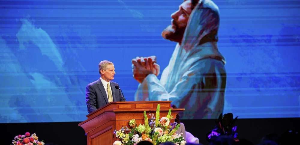 Apostle shares lessons from ministering to victims of Michigan meetinghouse attack