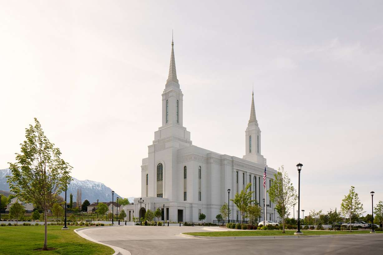 The Lindon Utah Temple on Sunday.