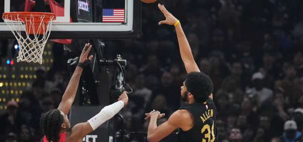 Allen ties playoff career high with 22 points as Cavaliers beat Raptors 114-102 to advance