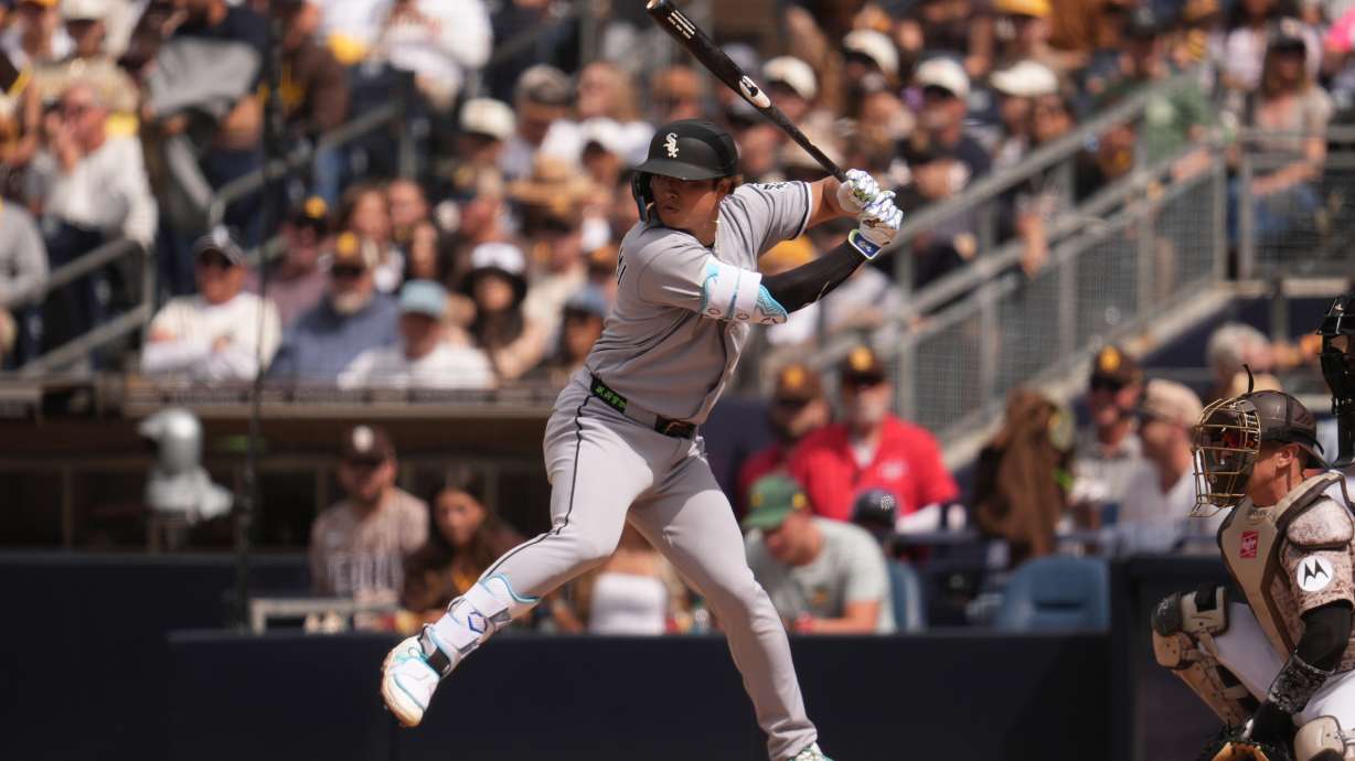 Chicago White Sox's Munetaka Murakami bats during the eighth inning of a baseball game against the San Diego Padres Sunday, May 3, 2026, in San Diego.