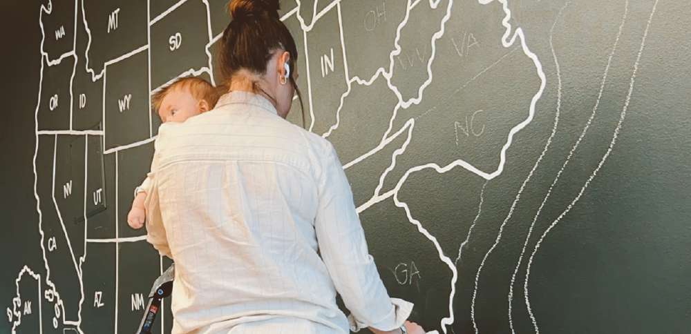 Accomplished Draper muralist credits mom for letting her paint on walls as a child