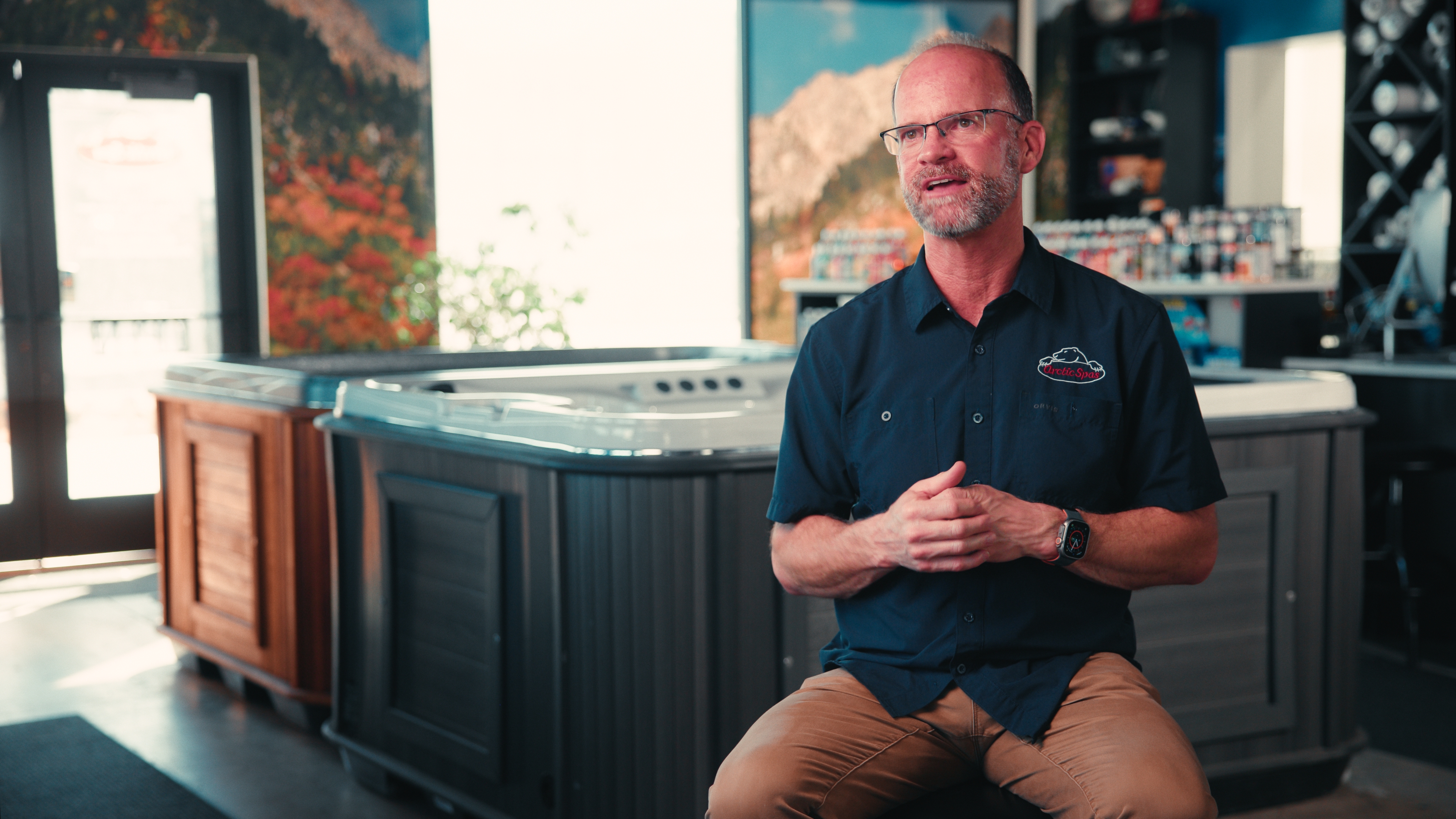 Utah hot tub company creates 'Arctic moments'