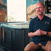 Utah hot tub company creates 'Arctic moments'