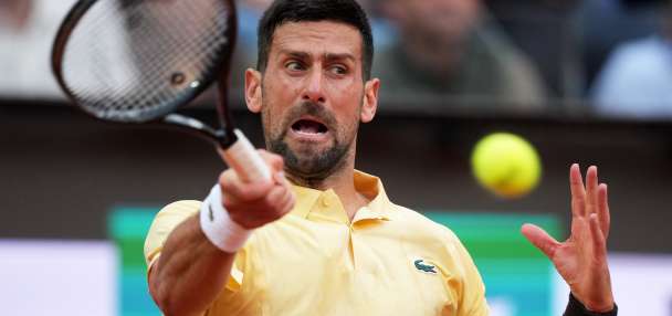 Djokovic beaten by a Croatian qualifier 18 years younger than him at the Italian Open