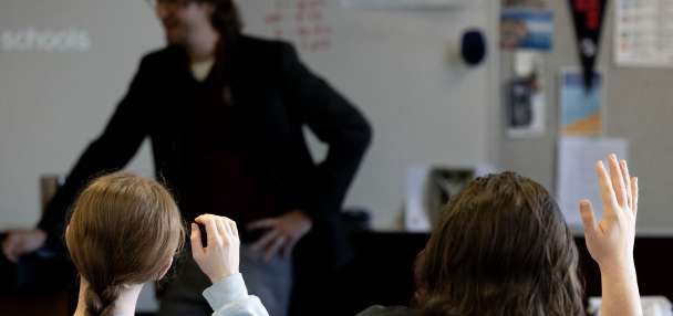 3 teachers represent Utah in national America's Favorite Teacher competition