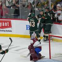 Avs make their first goalie change by pulling Wedgewood for Blackwood during Game 3 in loss to Wild