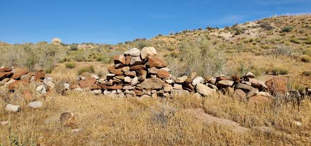Southern Utah locals creating map to document historic pioneer rock walls in Leeds