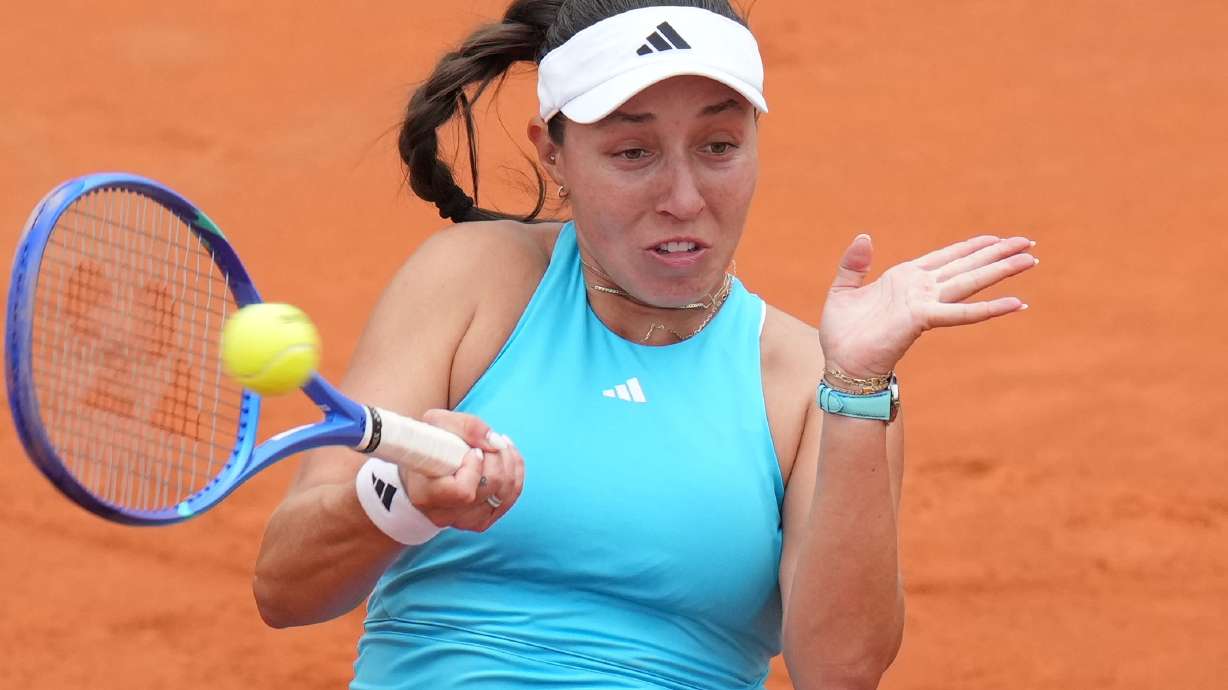 United States' Jessica Pegula returns the ball to Switzerland's Rebeka Masarova, during their match at the Italian Open tennis tournament in Rome, Sunday, May 10, 2026.