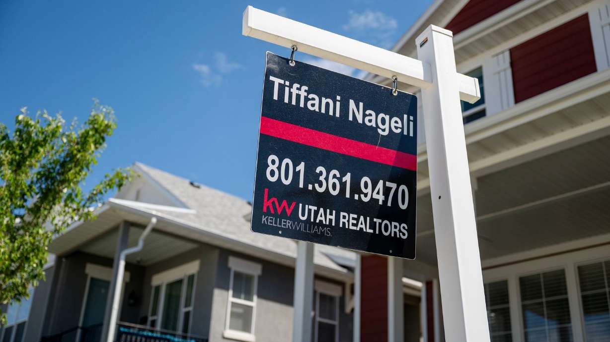 The median sales price for a house in the U.S. reached $396,173 in April, 2.4% higher than April 2025, according to Redfin, and it's mostly because buyers are coming off the sidelines.