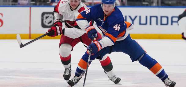 Islanders' Matthew Schaefer is the unanimous Calder Trophy choice as NHL rookie of the year