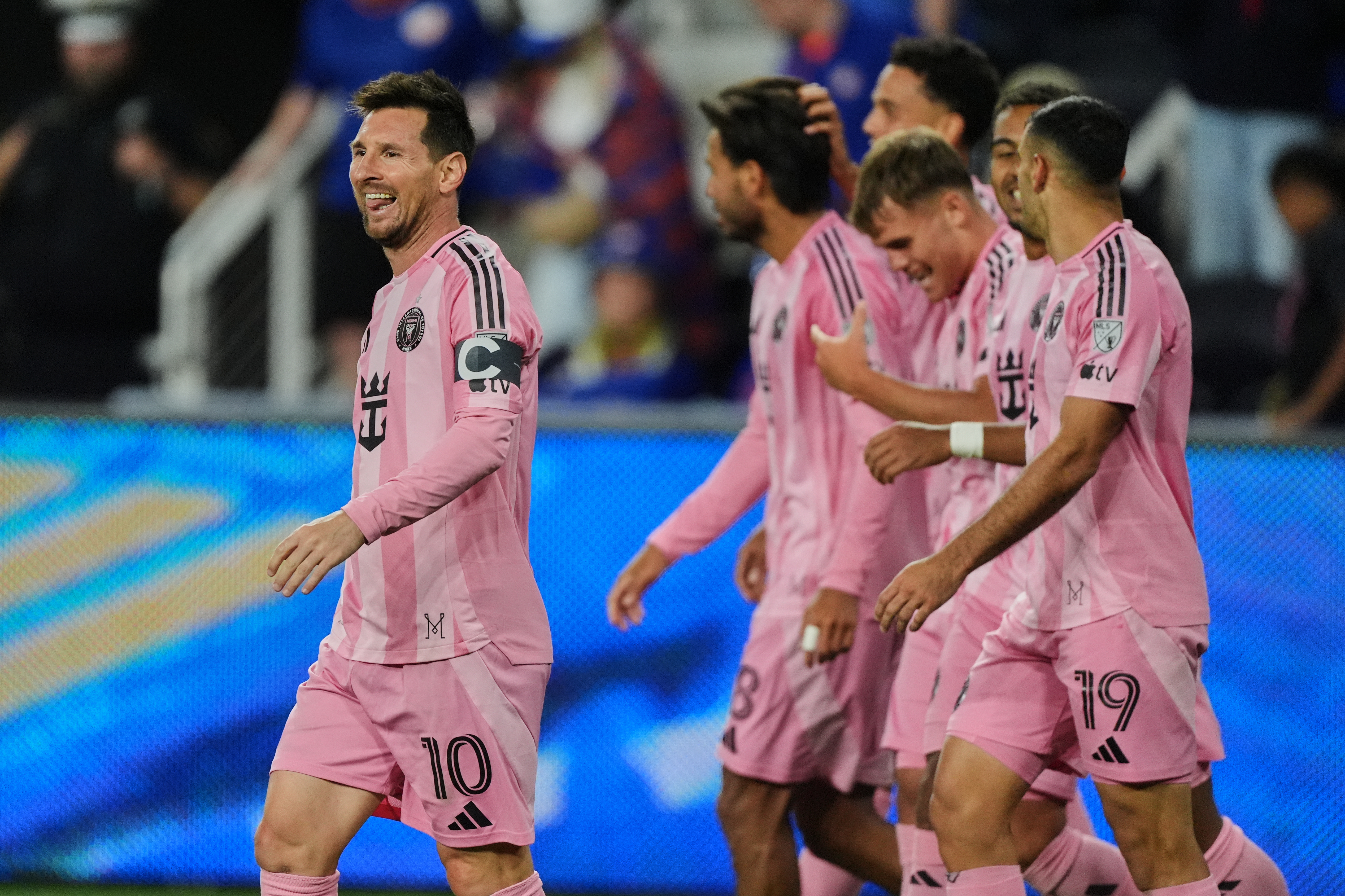 Messi has 2 goals and an assist as Inter Miami rallies for 5-3 victory over Cincinnati