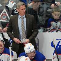 Oilers fire Kris Knoblauch after 1st-round playoff exit that followed 2 Stanley Cup Final trips