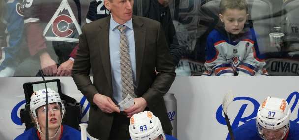 Oilers fire Kris Knoblauch after 1st-round playoff exit that followed 2 Stanley Cup Final trips