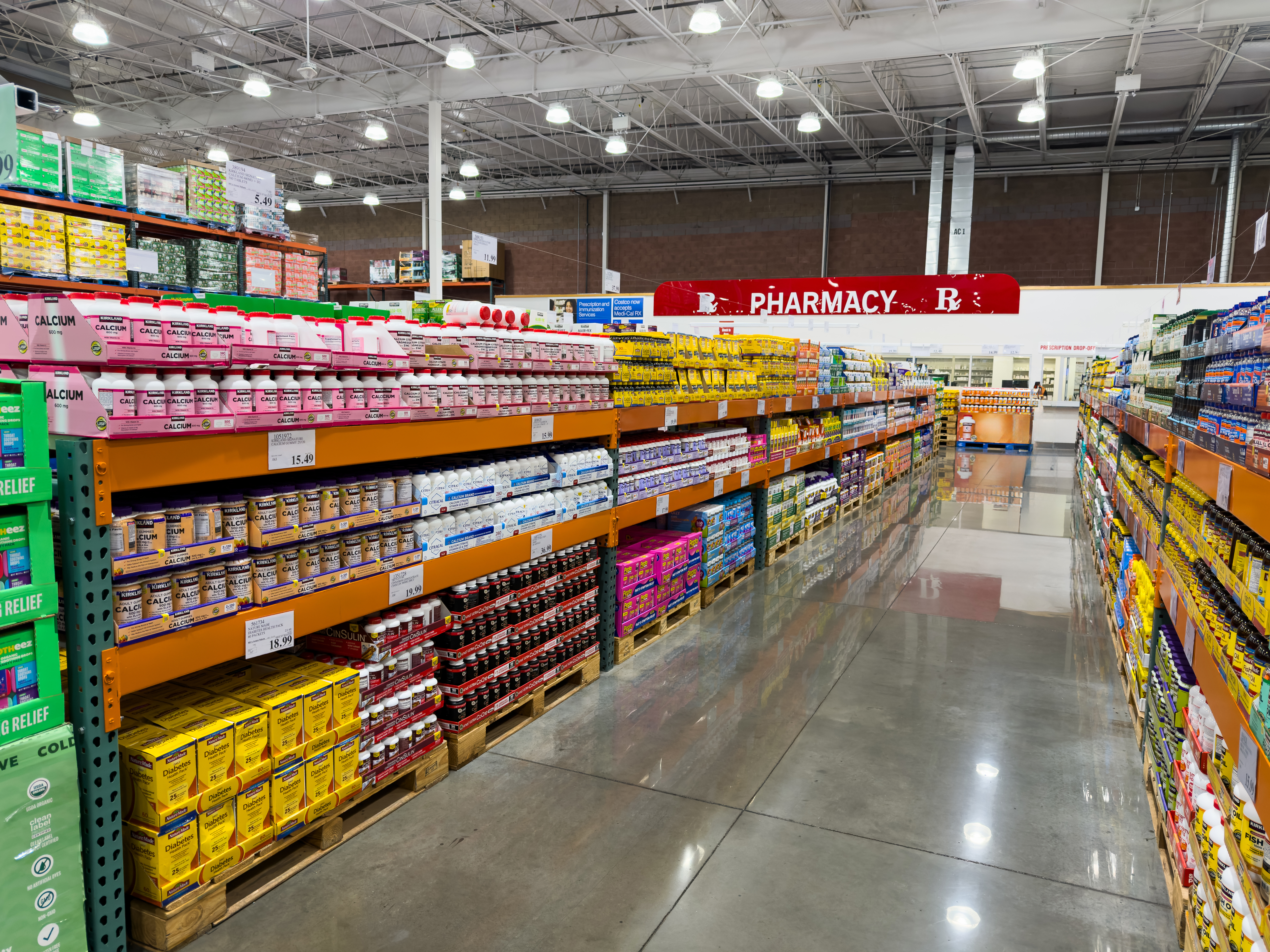 Nevada man threatens to blow up Utah Costco unless minority employees are fired, police say