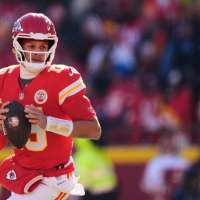 NFL: Chiefs' early primetime games not tied to Patrick Mahomes' knee recovery