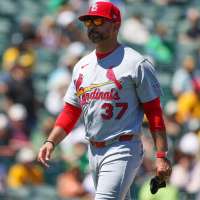 Cardinals manager Marmol buys tickets for fans to recreate shirtless revelry