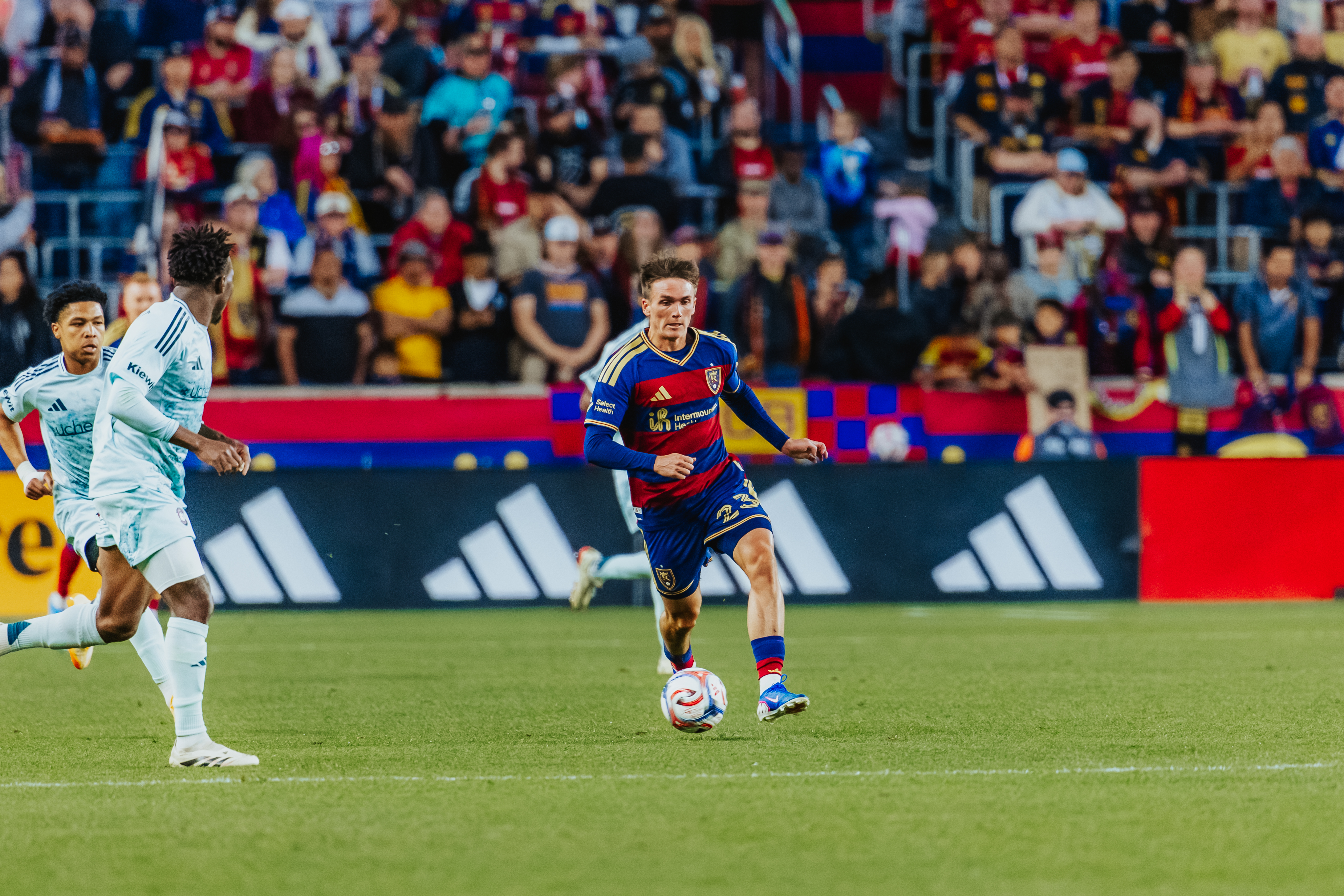 Real Salt Lake gives up stoppage-time goal for 1-1 tie with Minnesota before World Cup break