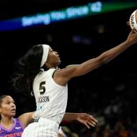 Chicago Sky are off to strong start although may have lost Rickea Jackson to knee injury