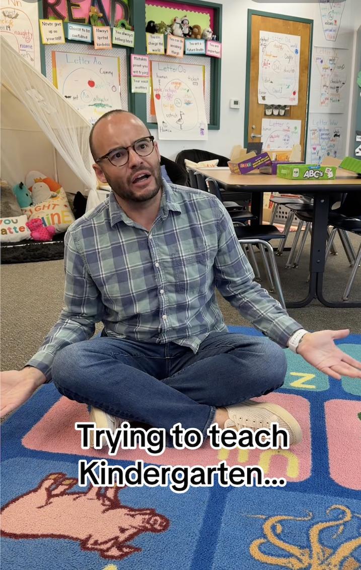 Have You Seen This? Kindergarten teacher shows what it's like during rug time.