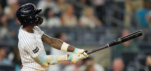 Jazz Age style: Chisholm borrows Stanton's baggy pants, Caballero's bat to spark turnaround