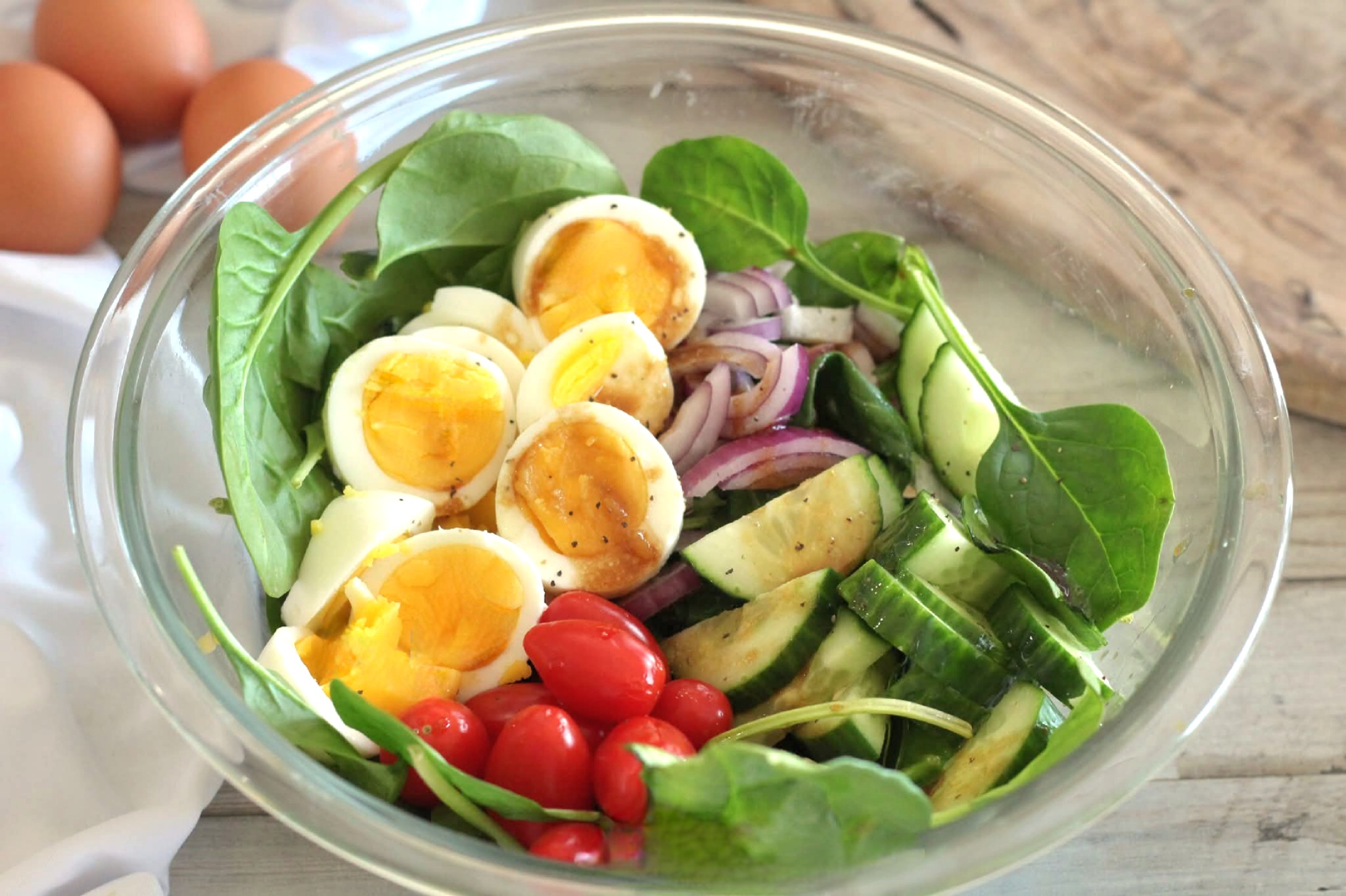 New research links egg consumption with lower Alzheimer's risk