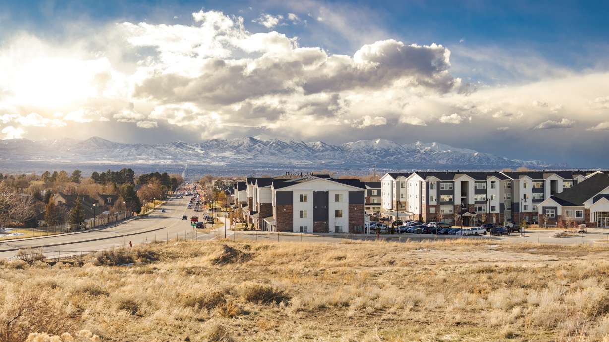 Navigating uncertainty: Expert insights into Salt Lake City's 2026 summer homes market
