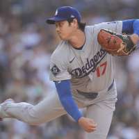 Shohei Ohtani homers on first pitch, then throws 5 sharp innings in Dodgers' 4-0 win over Padres