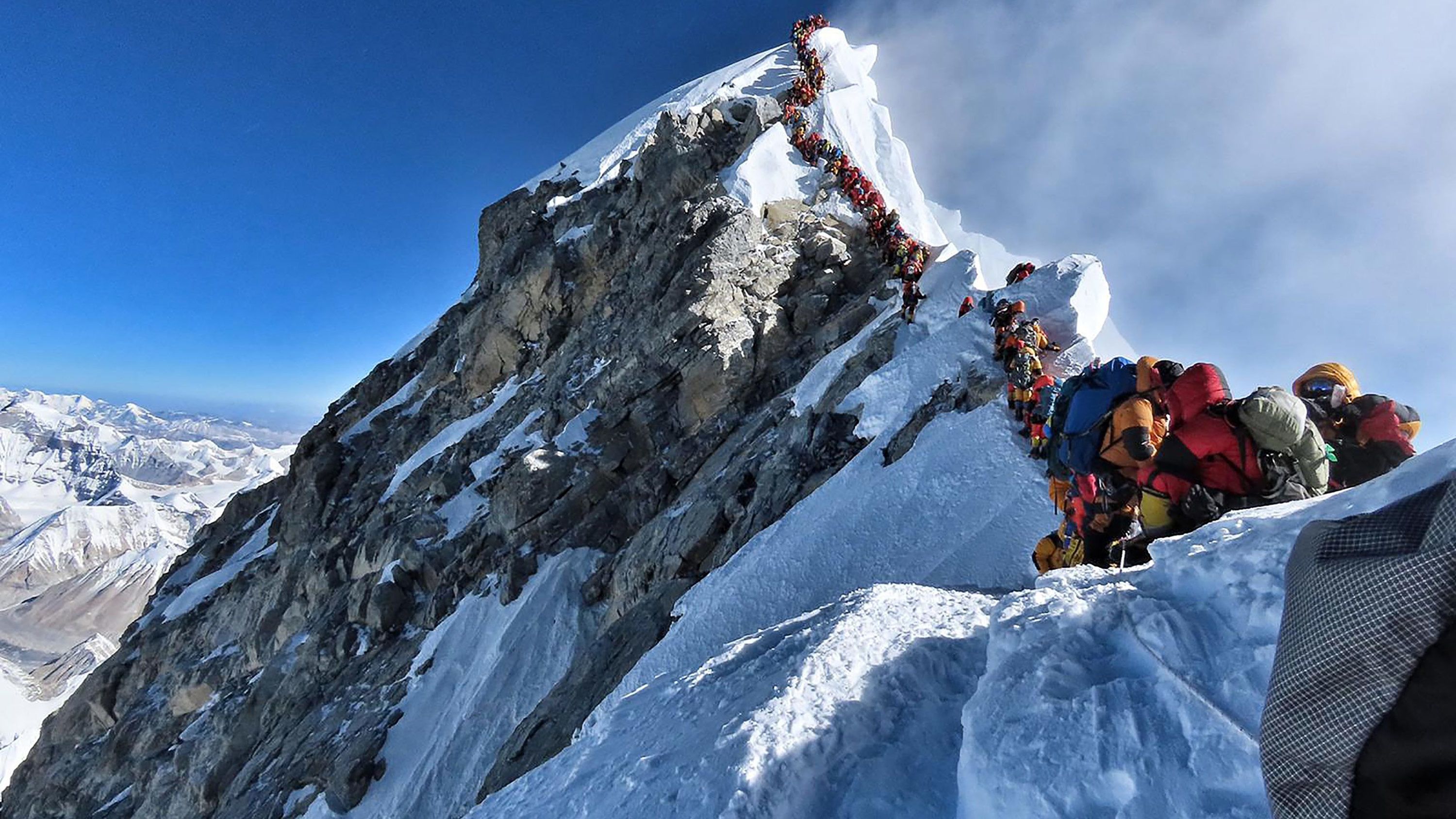 New record set as 274 climbers scale Everest's south side in single day