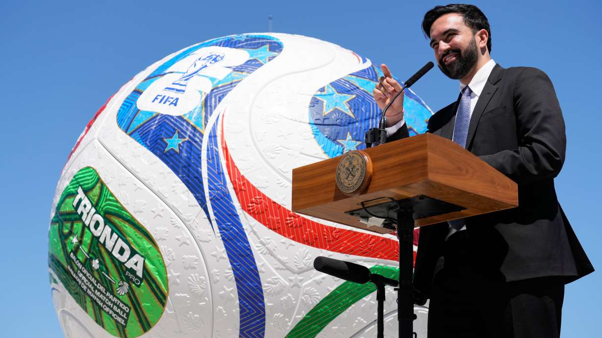 El alcalde de Nueva York Zohran Mamdani durante una rueda de prensa en el condado de Staten Island, el lunes 27 de abril de 2026.