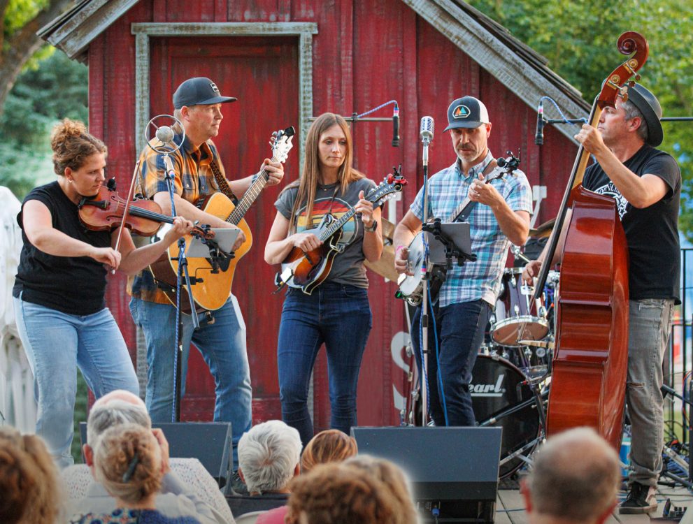 Bridging Betty - Concerts in the Park
