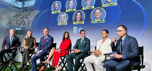 Alexi Lalas says US players citing World Cup pressure are a 'bunch of whiners'