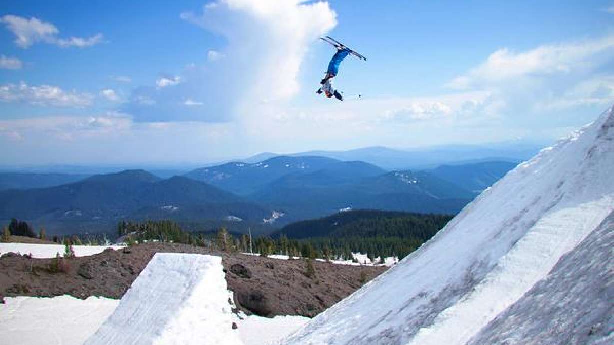 After a devastating ski crash that left her with a traumatic brain injury in 2015, Jamie MoCrazy wants to inspire hope among other injury survivors.