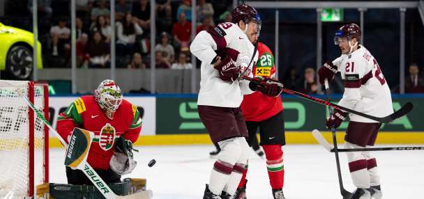 Latvia routs Hungary 8-1 to reach quarterfinals at ice hockey worlds