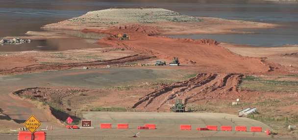 Low water at Lake Powell raises questions about boat access at Bullfrog Marina