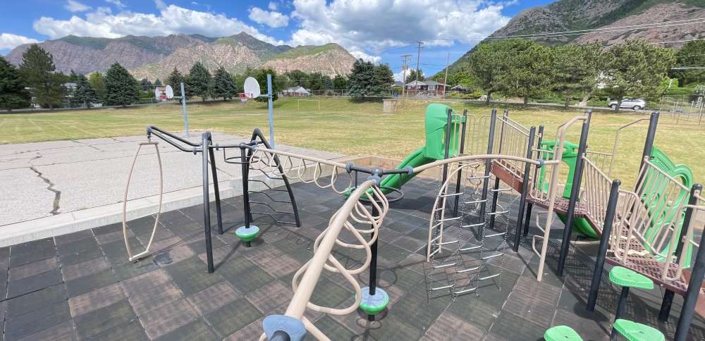 Green space or homes? Ogden officials debate future of vacant school property