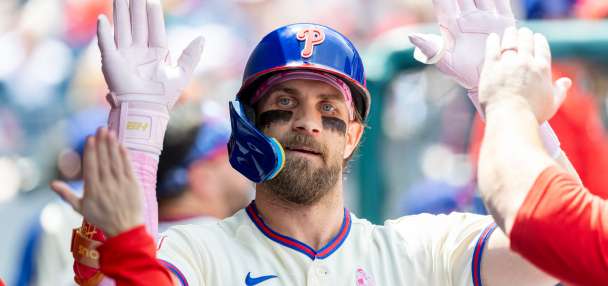 Bryce Harper bristles at blowback from toothbrushing technique. Just a squeeze, from tube to tongue