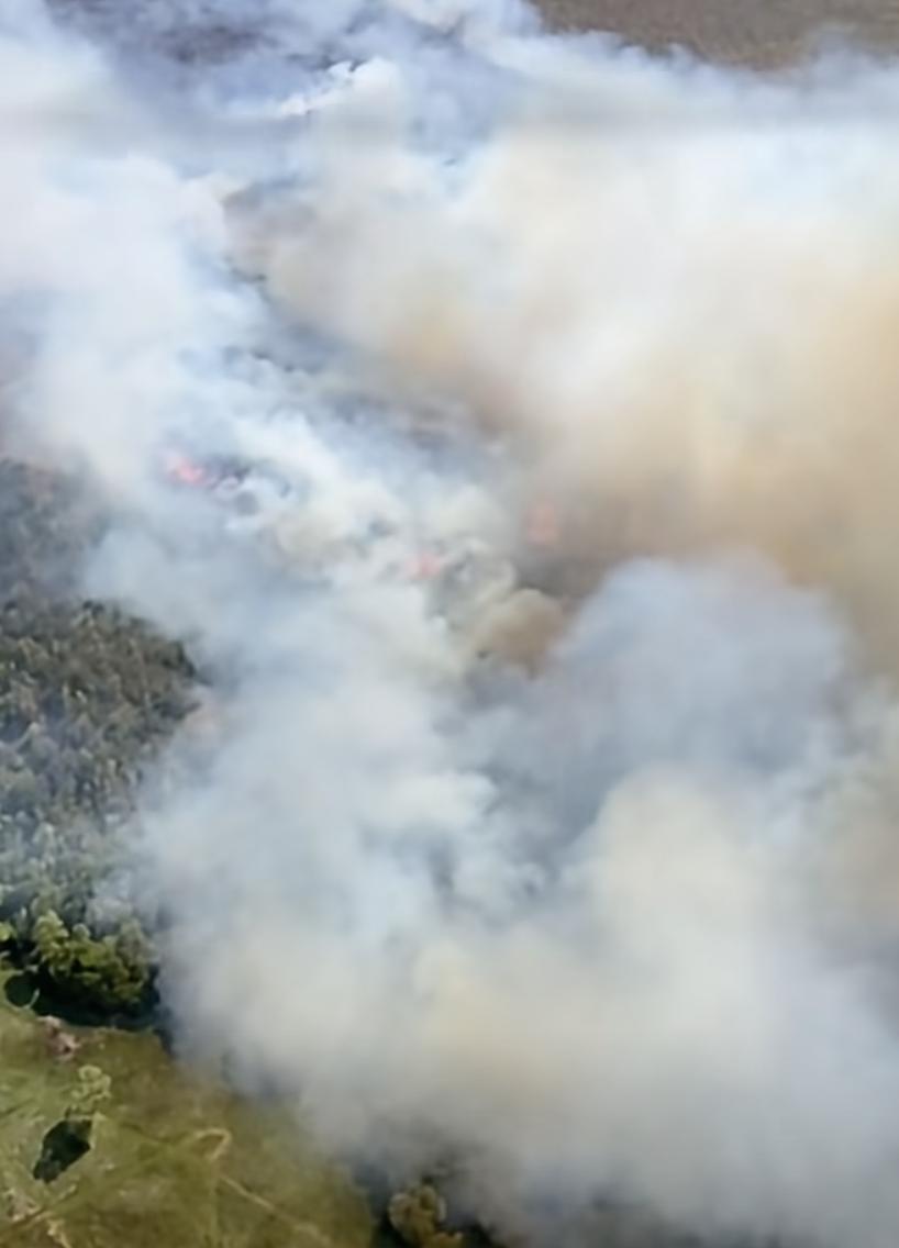 Structures threatened as crews battling new wildfire in southeastern Utah County