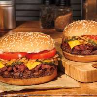 Burger lovers everywhere can celebrate National Burger Day with these deals
