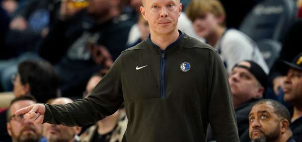 Magic, Spurs assistant Sean Sweeney are finalizing deal to make him their head coach, AP source says