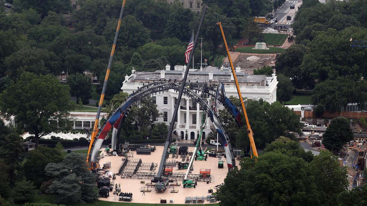Construction continues for the upcoming UFC match on the South Lawn of the White House on May 26.