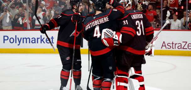 Andersen remains steady in emotional win as Hurricanes advance to Stanley Cup Final