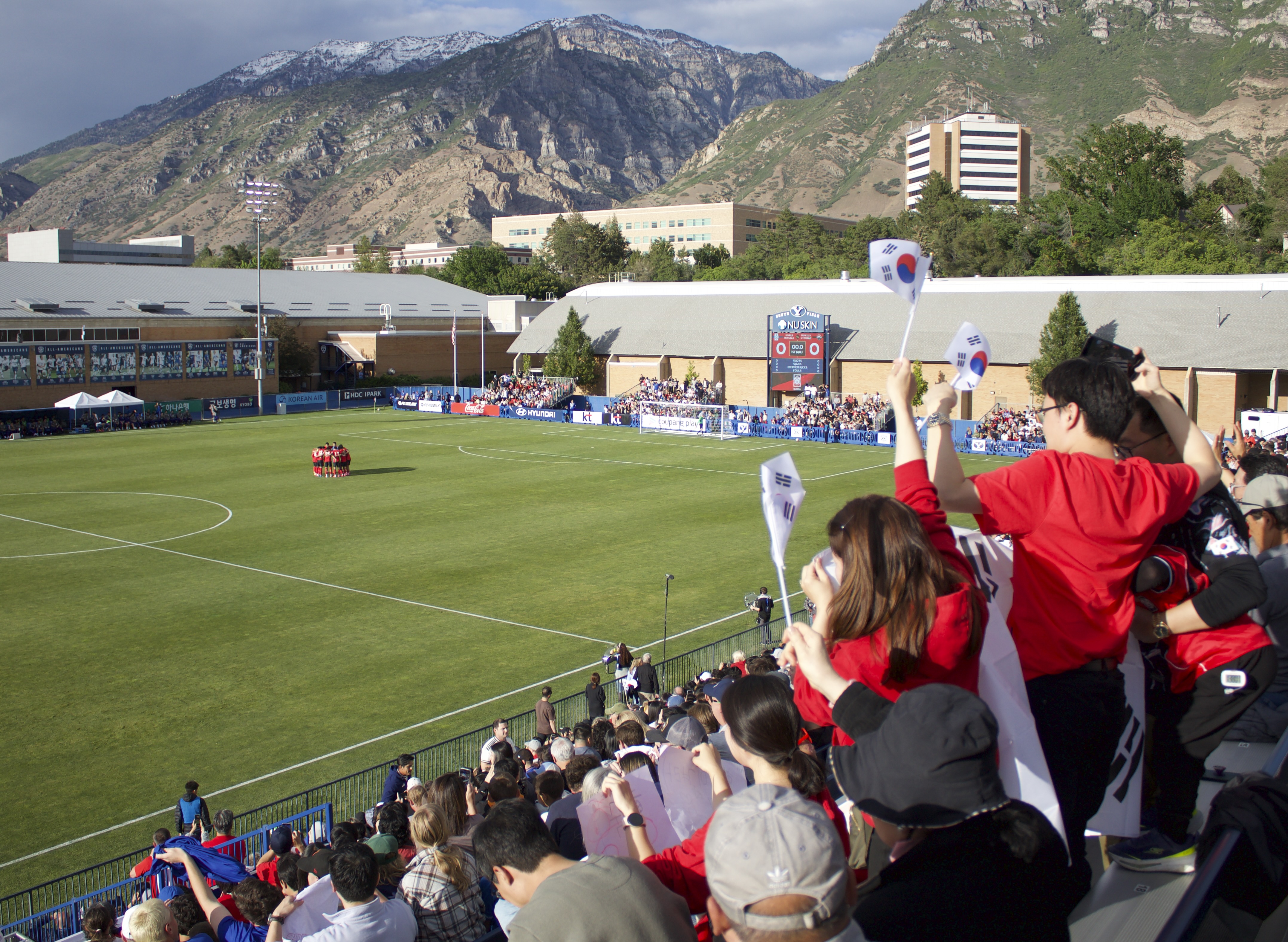 Sellout crowd in Provo welcomes Korea Republic for pair of pre-World Cup friendlies