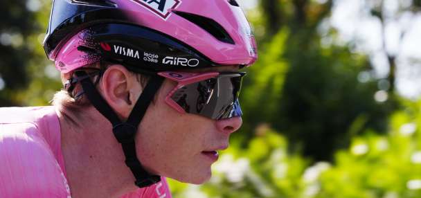 Jonas Vingegaard wins Giro d'Italia to become the eighth male rider to win all 3 Grand Tours
