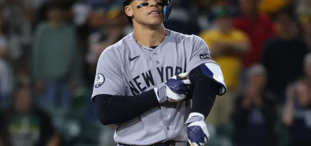 Yankees slugger Aaron Judge out of lineup with bone bruise in right rib and may miss a few days