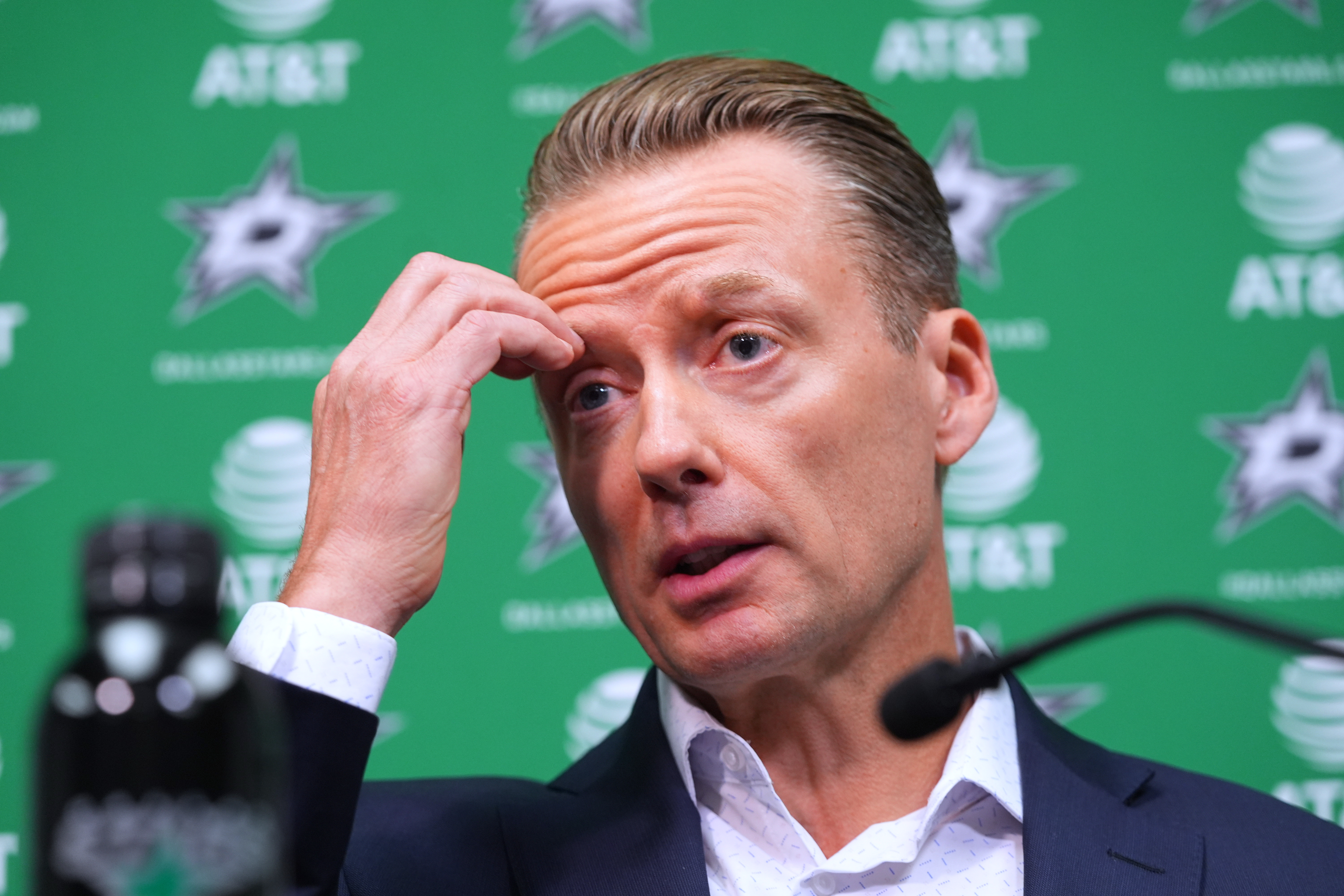 NHL's Dallas Stars plan move to suburbs in 5 years, with NBA's Mavs also leaving downtown then