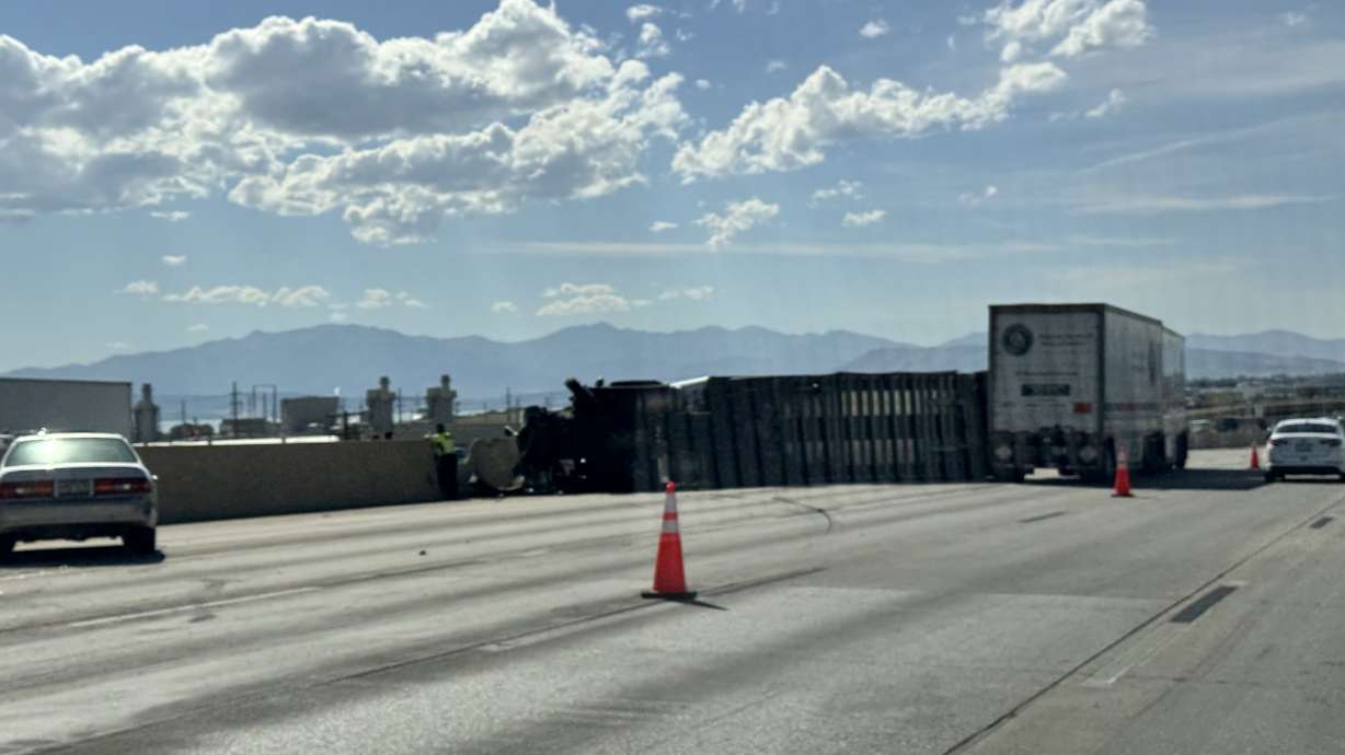 A rollover crash in Utah County on Tuesday is prompting hours of delays as crews respond to the incident.