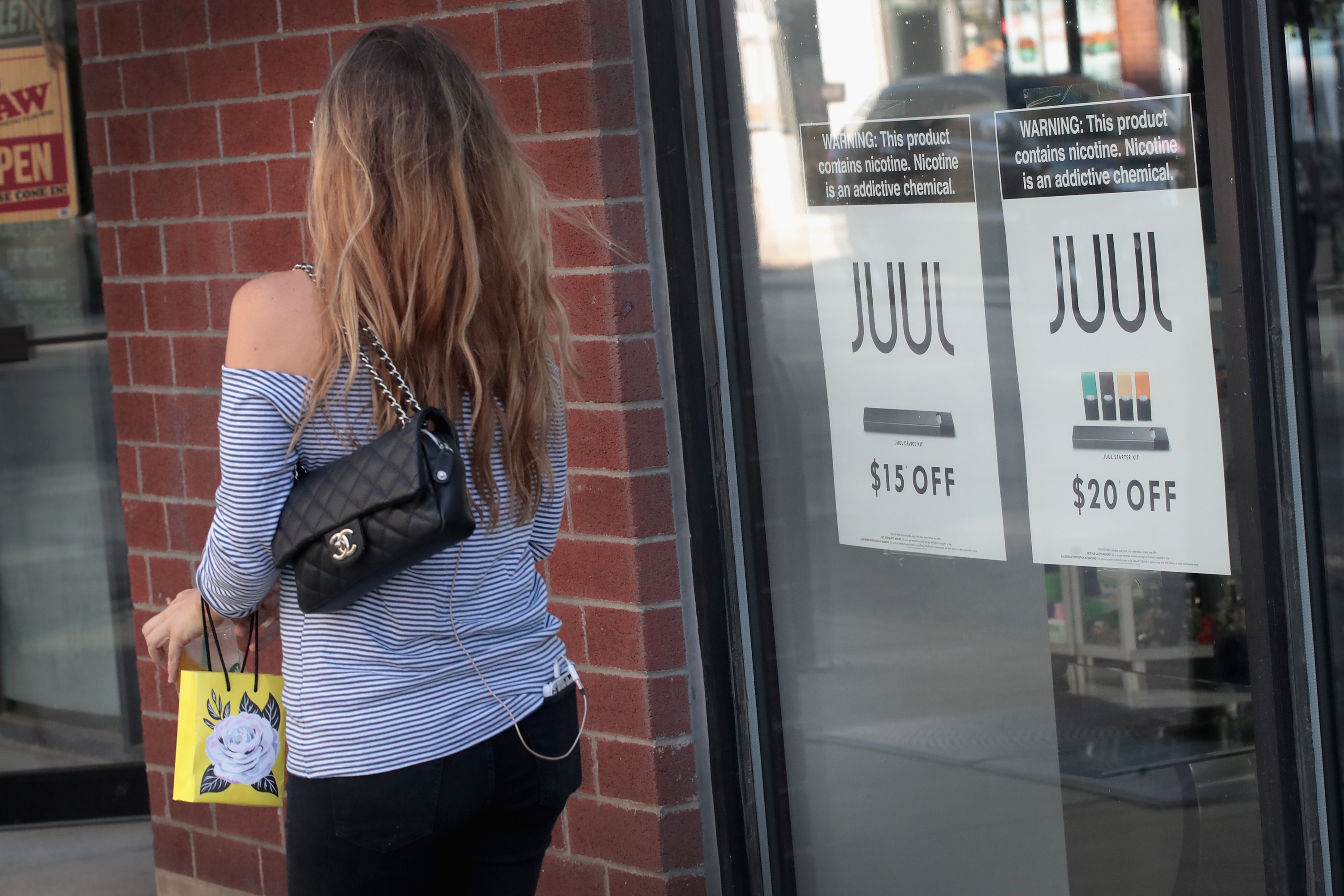 A family is speaking out after they say their daughter began struggling with physical and emotional effects caused by vaping.