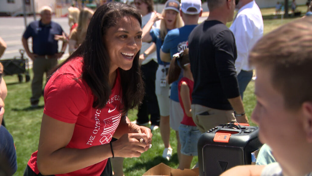 Olympians and Paralympians surprise South Jordan elementary students during field day