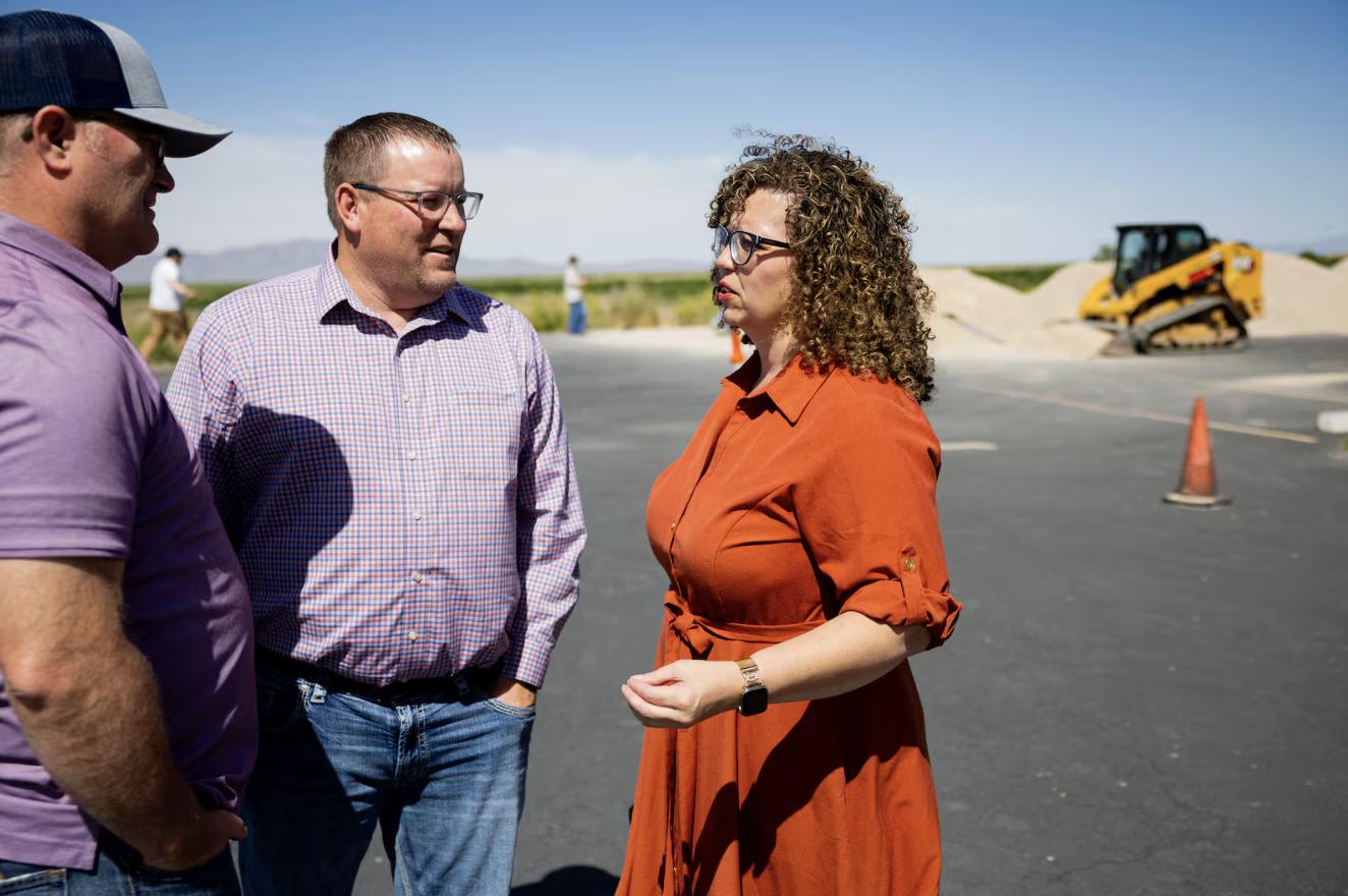 Rep. Celeste Maloy, R-Utah, right, stays to talk during a Great Salt Lake Service Project hosted by the American Conservation Coalition (ACC), in collaboration with Gov. Spencer Cox and the Utah Division of Wildlife Resources at the George S. and Delores Dore Eccles Wildlife Education Center at the Farmington Bay Waterfowl Management Area in Farmington on Friday.